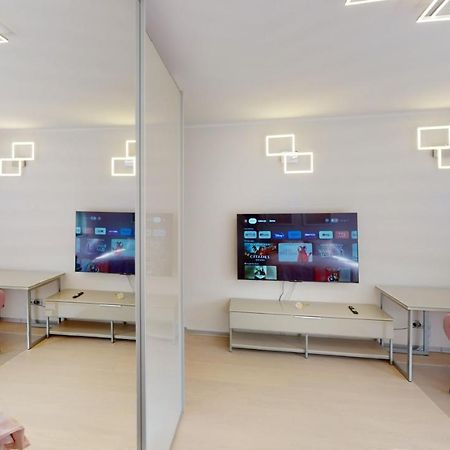 Design Apartment Emerald Viskovo Bagian luar foto