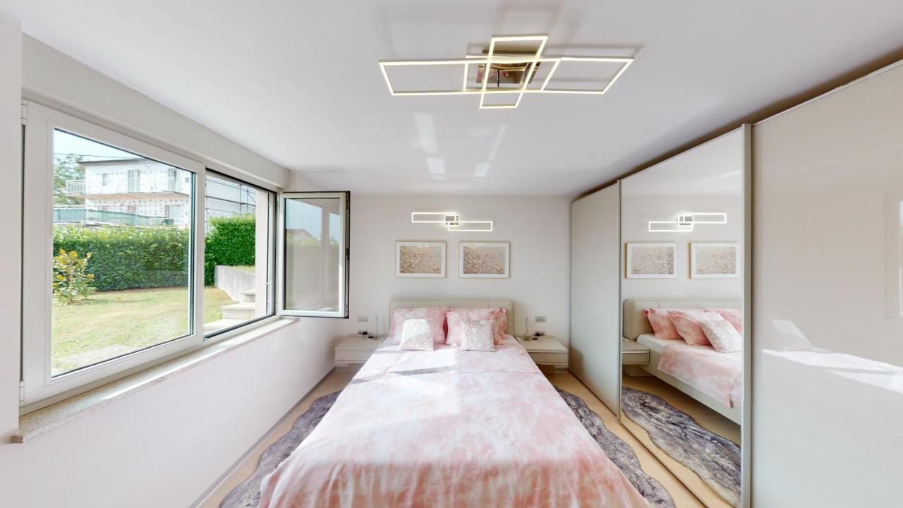Design Apartment Emerald Viskovo Bagian luar foto