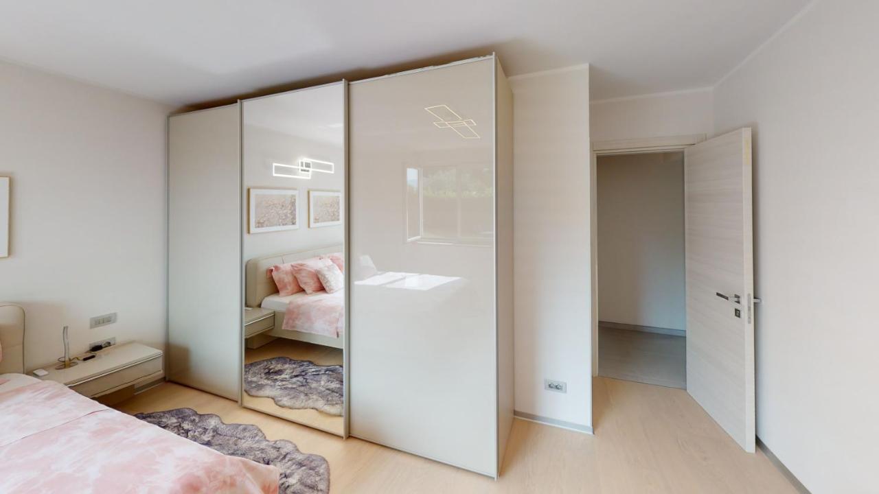 Design Apartment Emerald Viskovo Bagian luar foto
